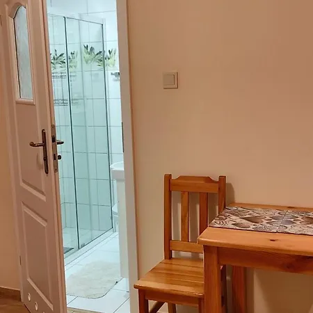 Mewa Kwatera prywatna *